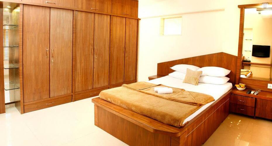 Prime Service Apartment, Mumbai 5